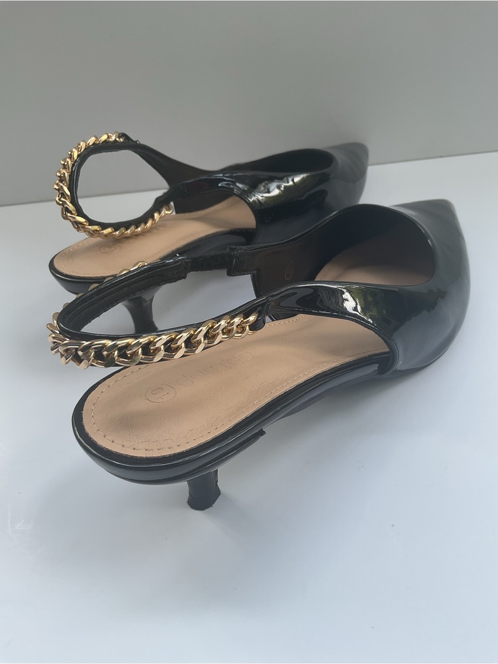 COUTGO Women Size 10 Black Patent Slingback Kitten Heels Gold Chain Pointed Toe - Picture 5 of 10